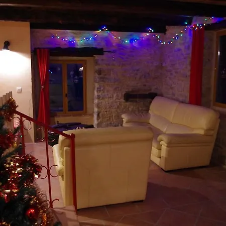 La Prade Basse 82 Bed & Breakfast