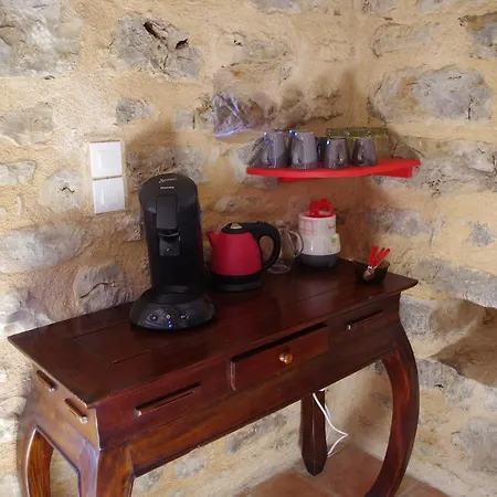 La Prade Basse 82 Bed & Breakfast Saint-Antonin