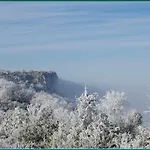 Bed & Breakfast La Prade Basse 82 3*