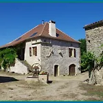 Bed & Breakfast La Prade Basse 82 3*