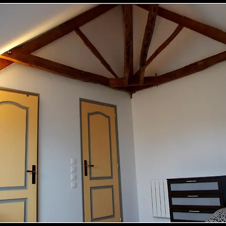 La Prade Basse 82 Bed & Breakfast *