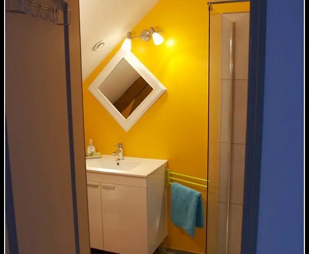 לינה וארוחת בוקר La Prade Basse 82